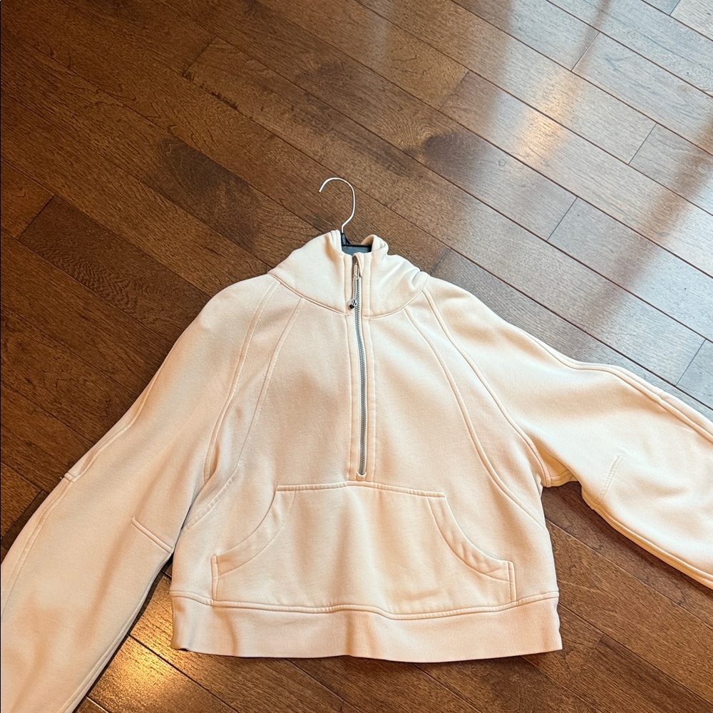 Lululemon Athletica Beige Lululemon Crme Scuba Hoodie used